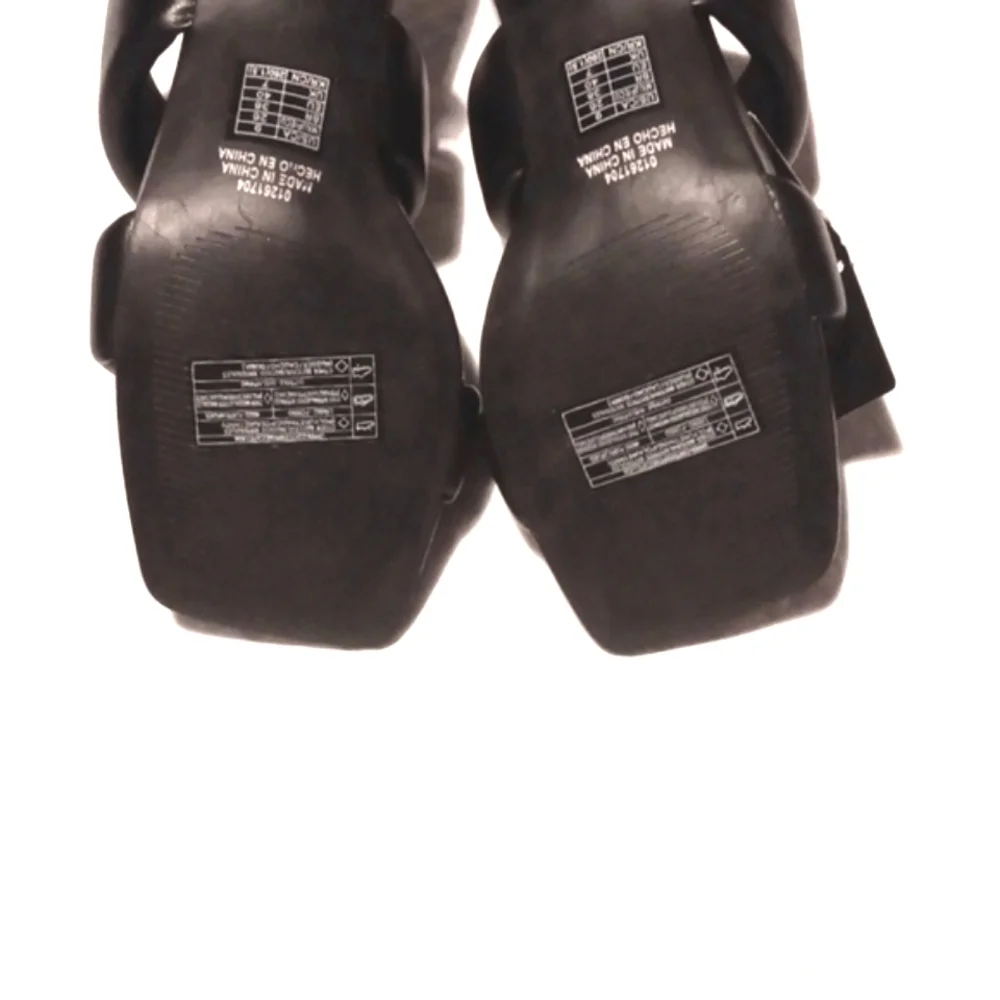 FOREVER 21. BLACK SQUARE TOE SANDAL. SIZE 9 - Picture 6 of 9
